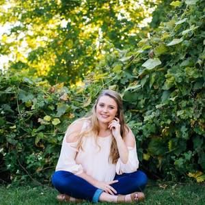 Meet your Posher, Sabrina